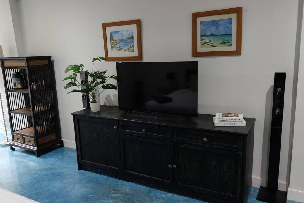Apartment Chic Near Patong